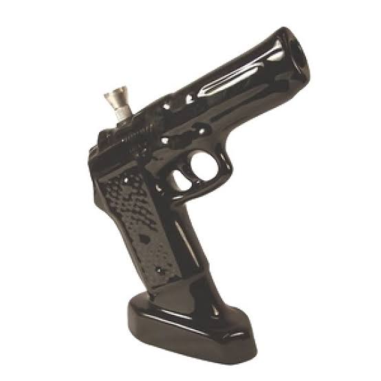 Ceramic pistol gun bong 23cm in gloss black, shaped like a handgun with a metal bowl