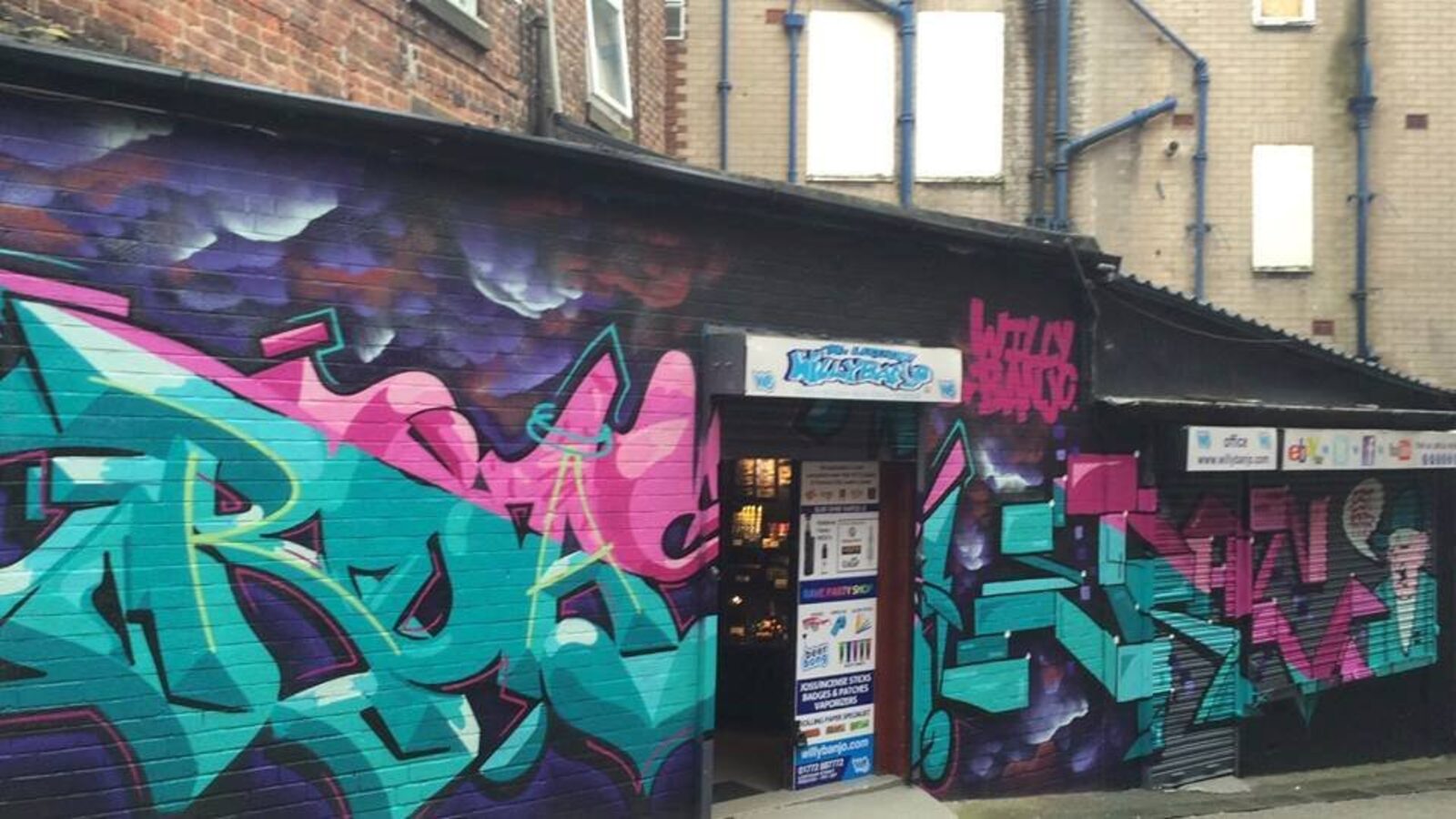 Willy Banjo shop front on Lowthian Street, Preston